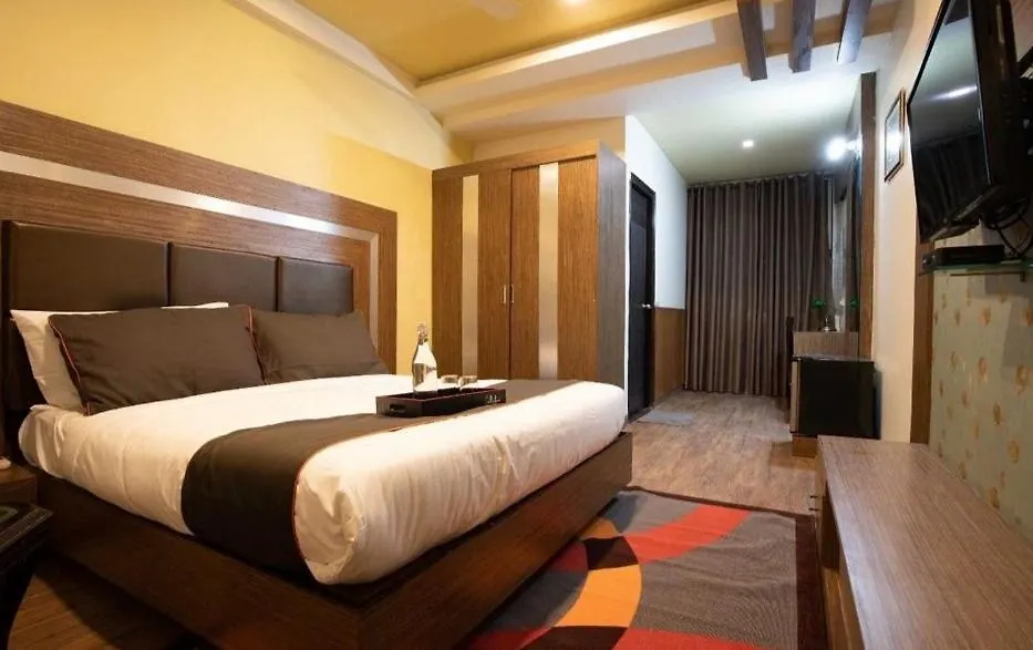Hotel Townhouse Thondayad Calicut Formerly Dream Casa Kakkayam