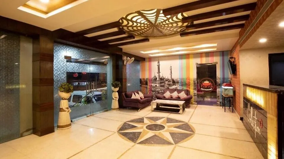Townhouse Thondayad Calicut Formerly Dream Casa Kakkayam Hotel